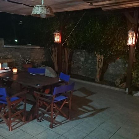 Nikolis Vacation House Vrisai Bagian luar foto